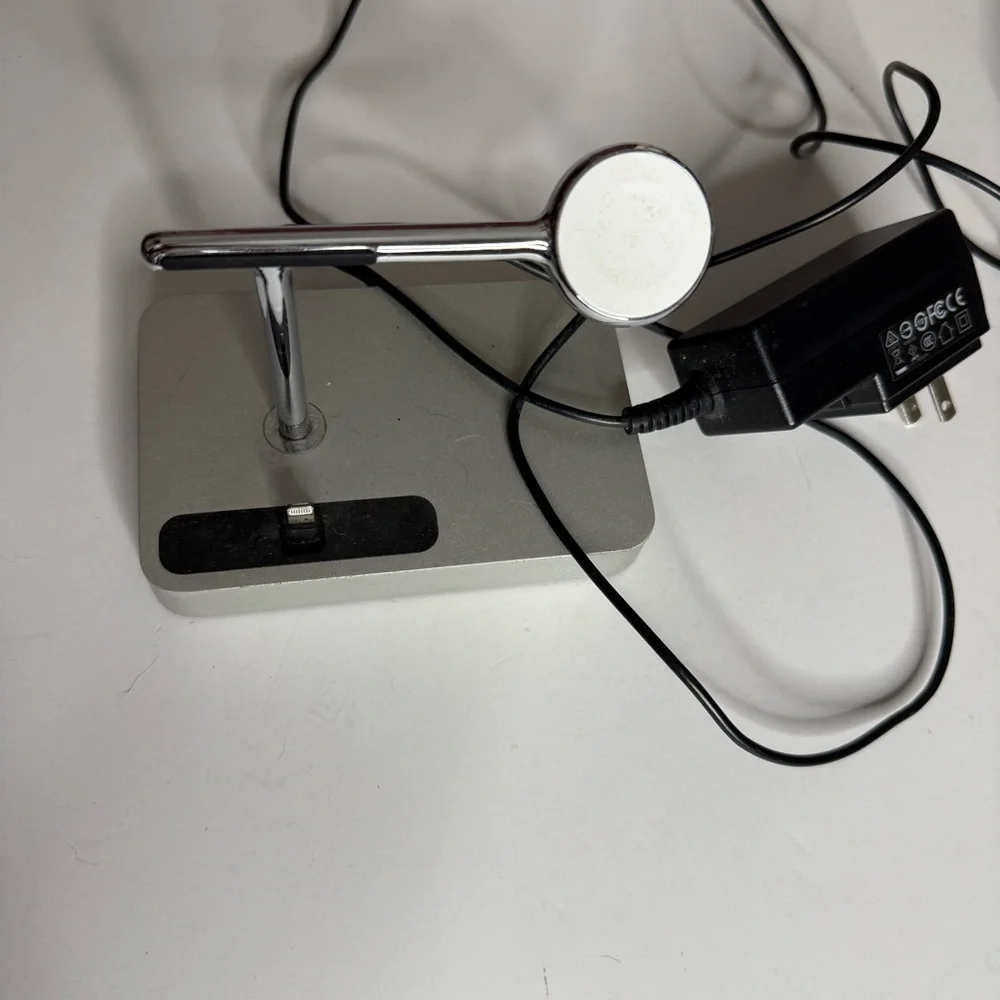belkin apple watch