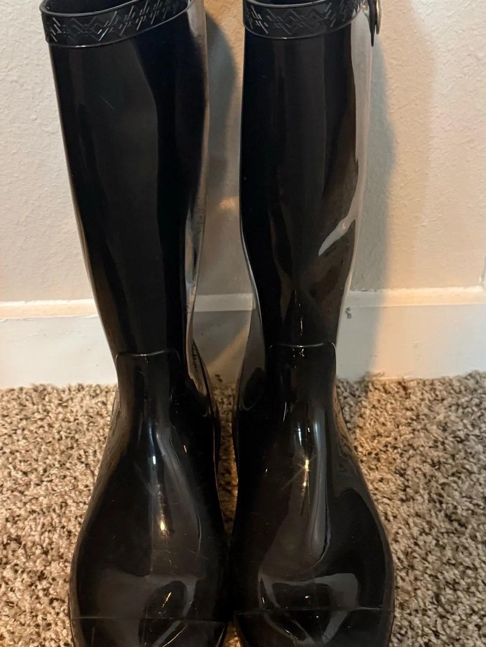 UGG tall shay