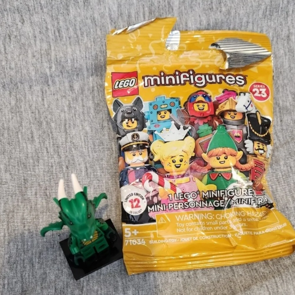 Lego opened never