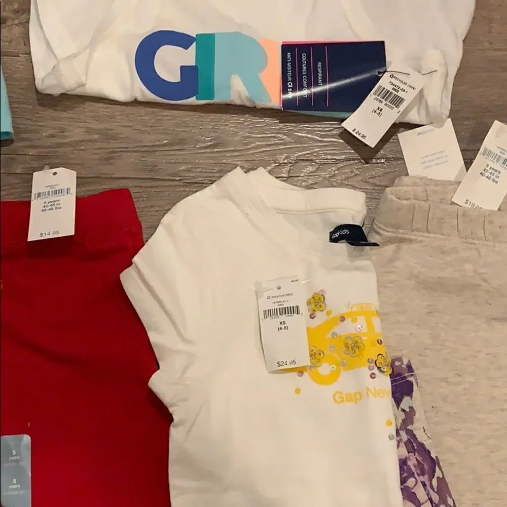 Gap top and bottom  bundle 7