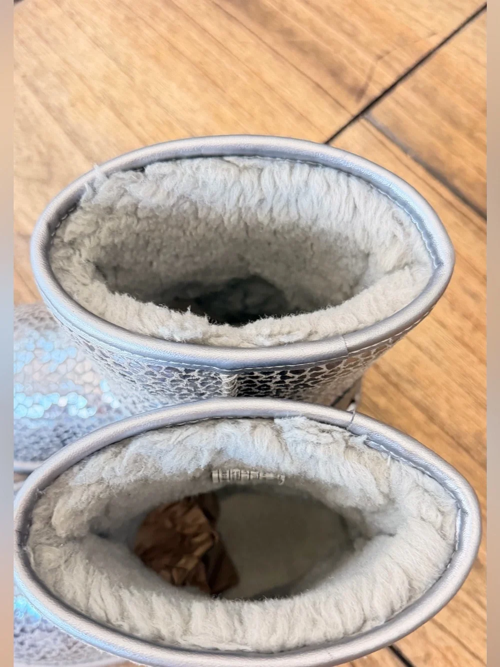 UGG finish style