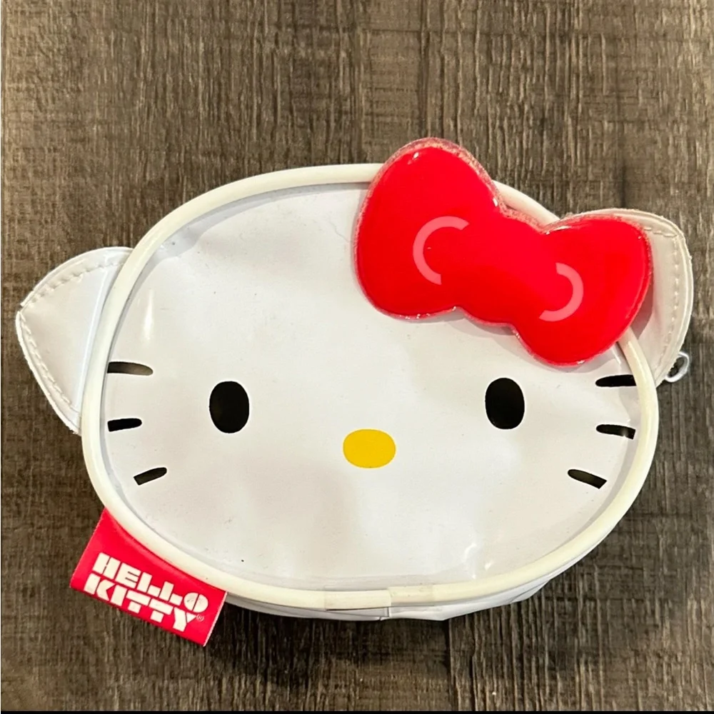 💞 Small White Sanrio Hello Kitty Zippered Bag