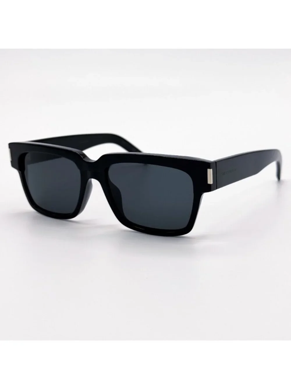 Saint Laurent 100% new
