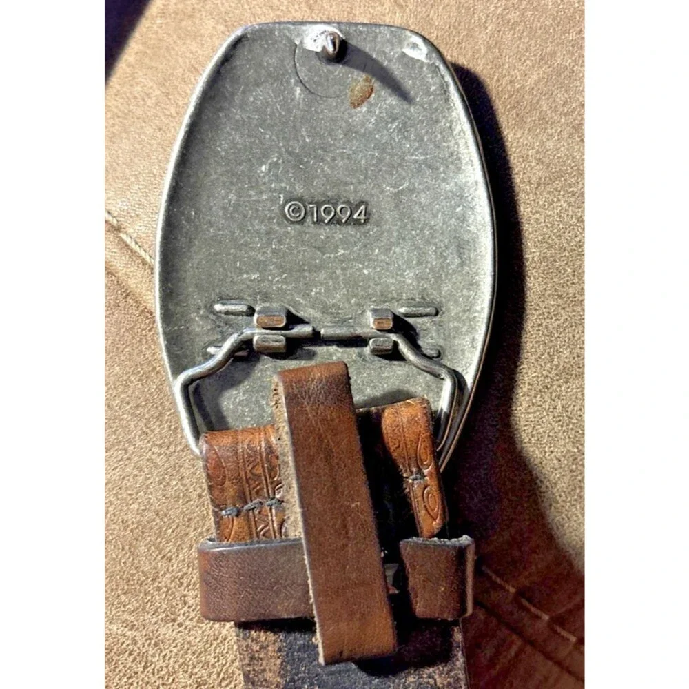 Unbranded this vintage
