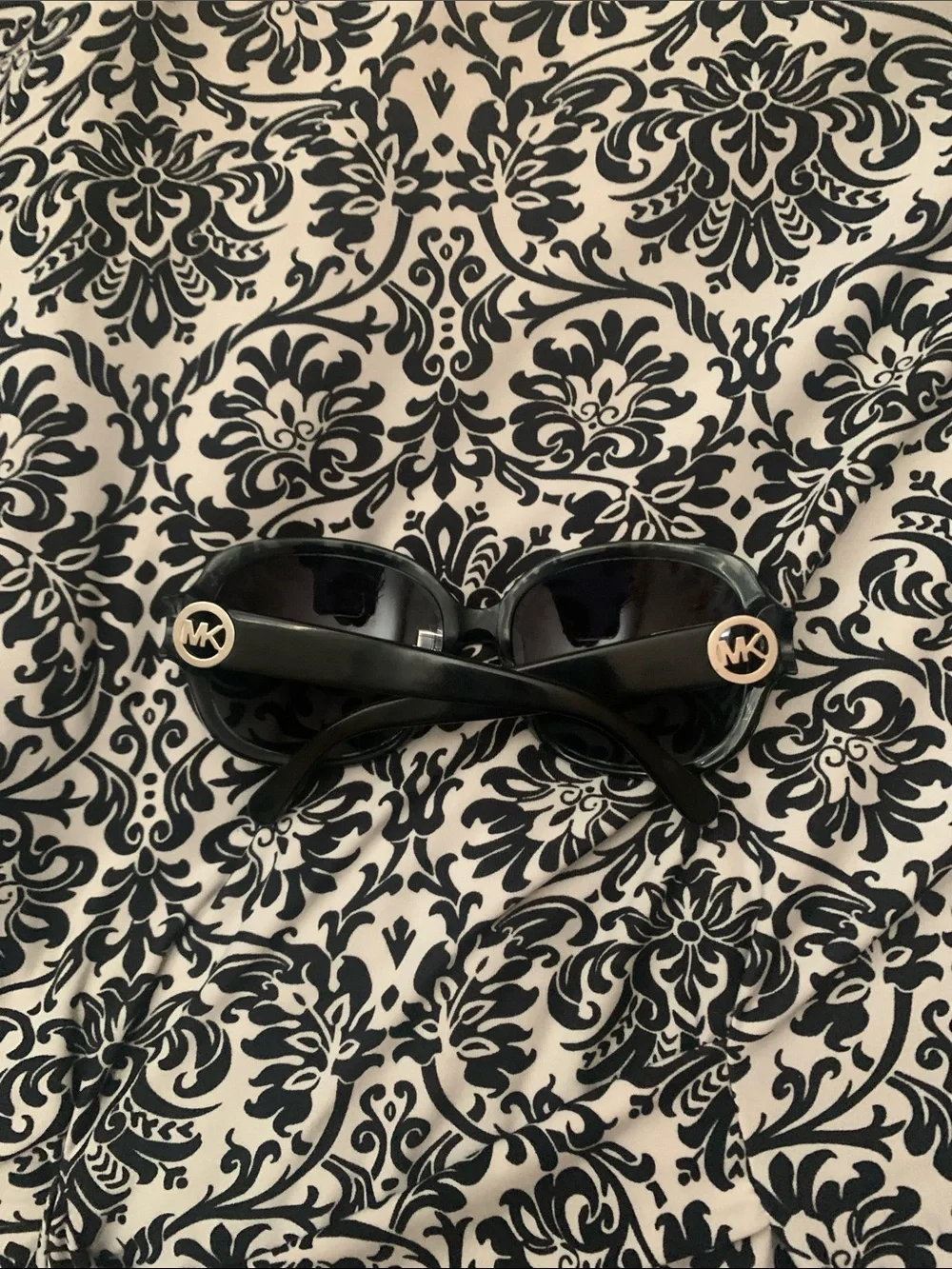 Michael Kors Oversized Black Round Women's Sunglasses