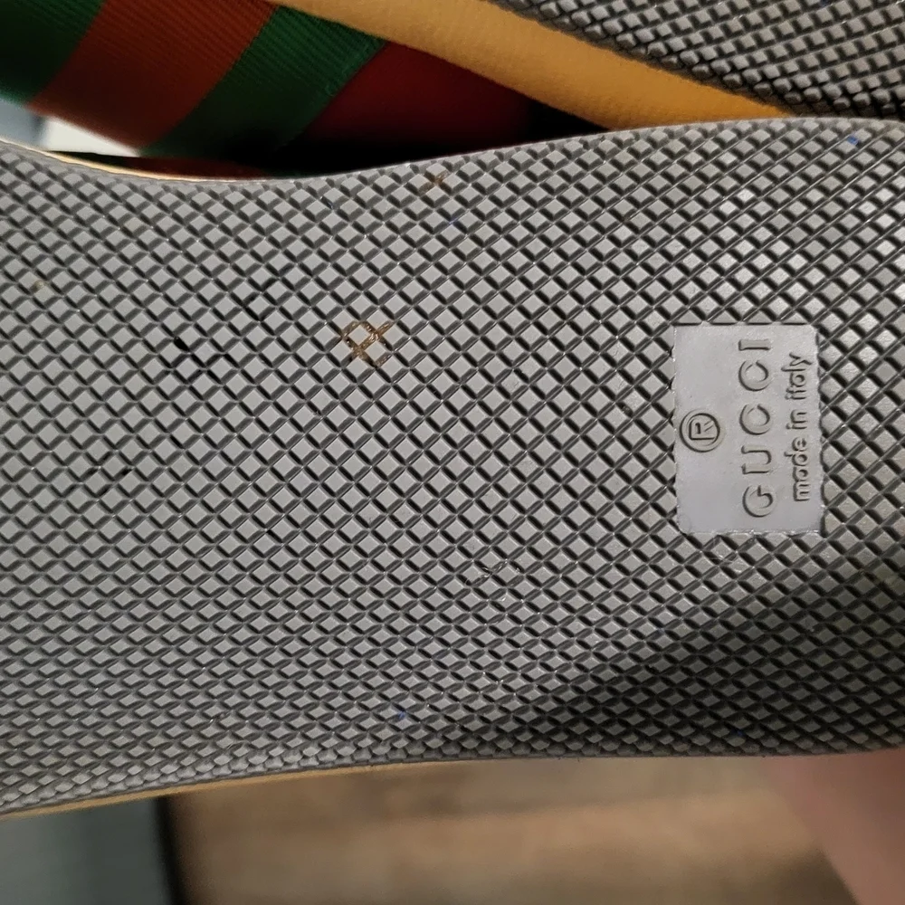 Gucci Men's Gray and Red Sneakers