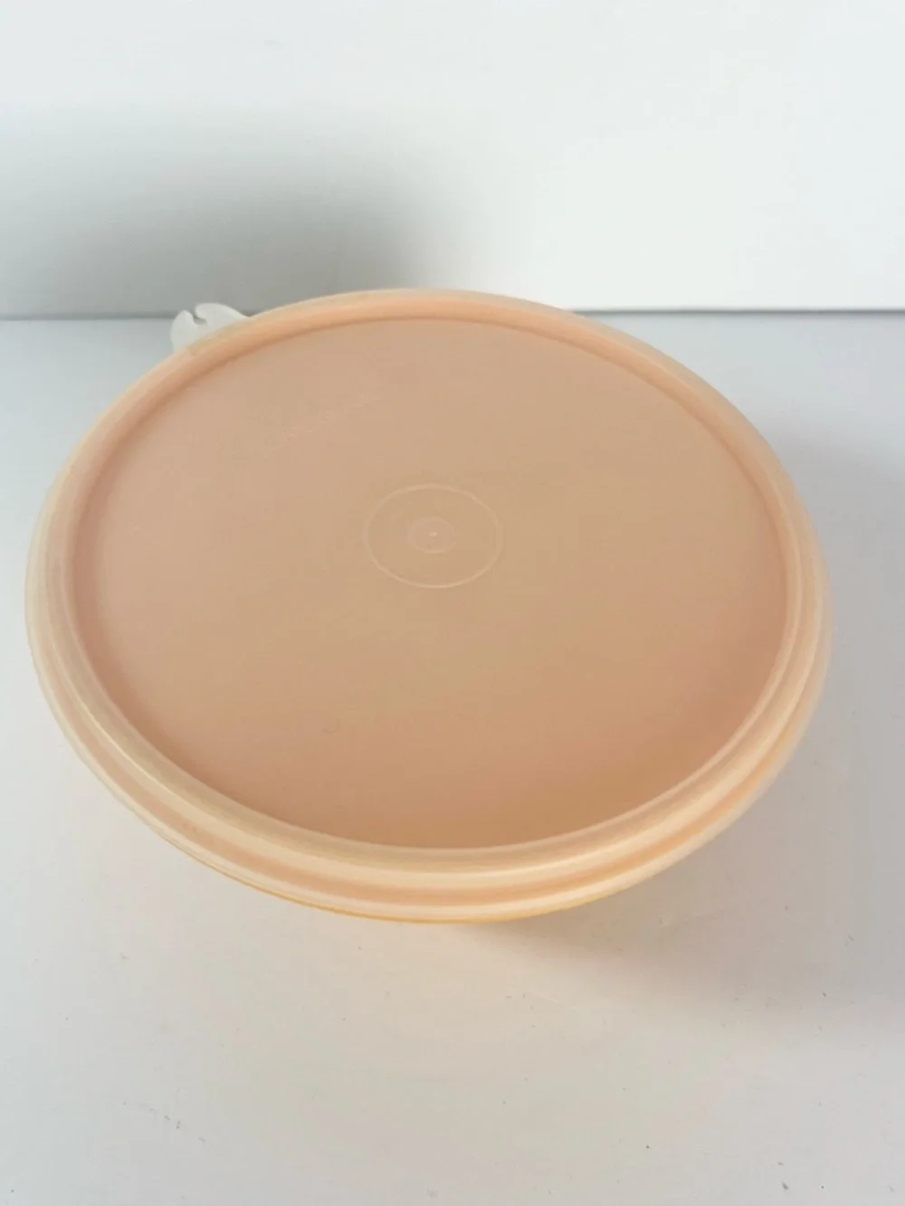 Tupperware vintage bowl