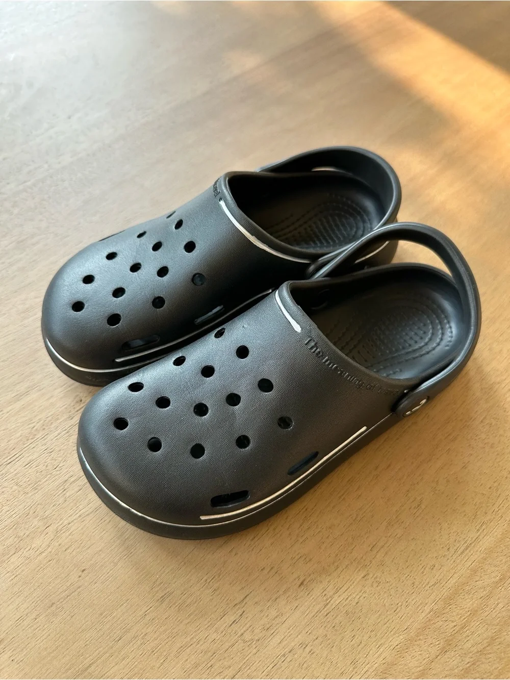 N/A lightweight black