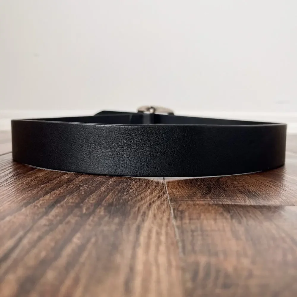 Polo Ralph Lauren buckle has