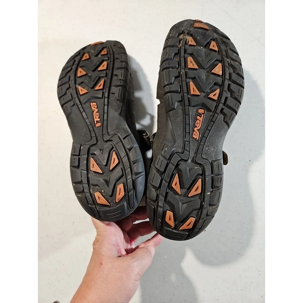 Teva men dozer