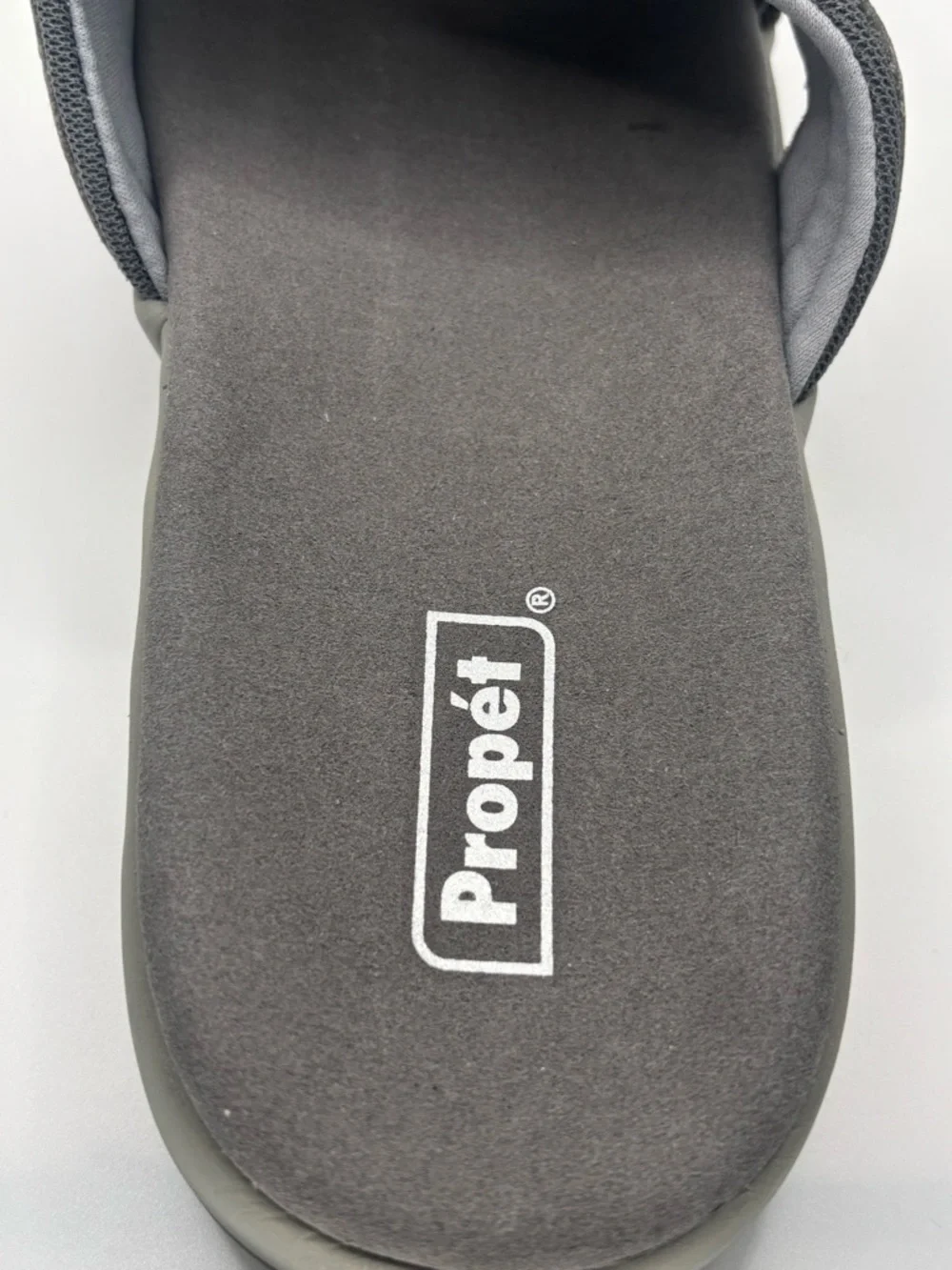 Propet sandal features