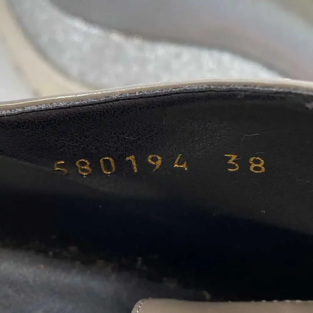 Stella McCartney step into