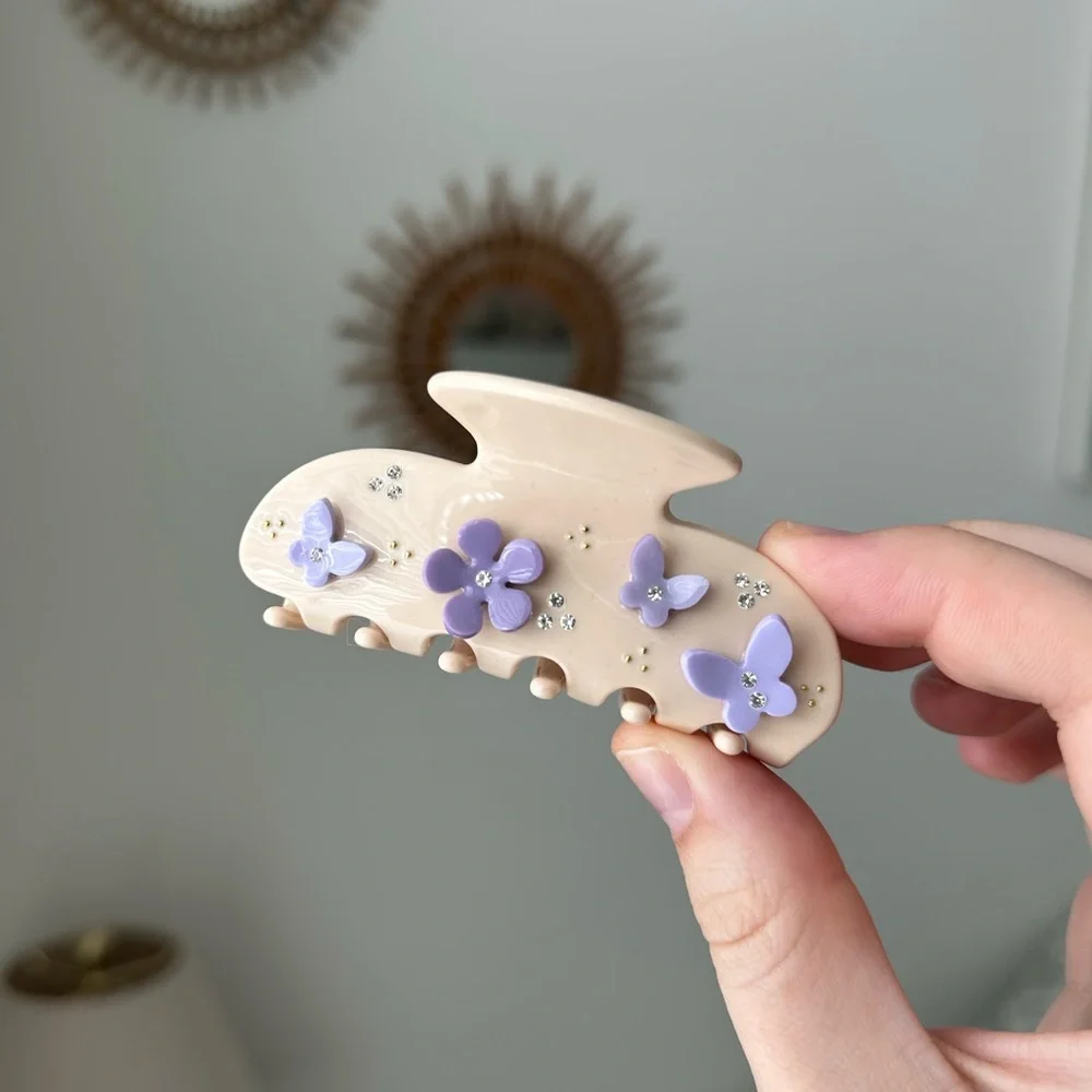 Sweetheart Clip in Lavender Angel food