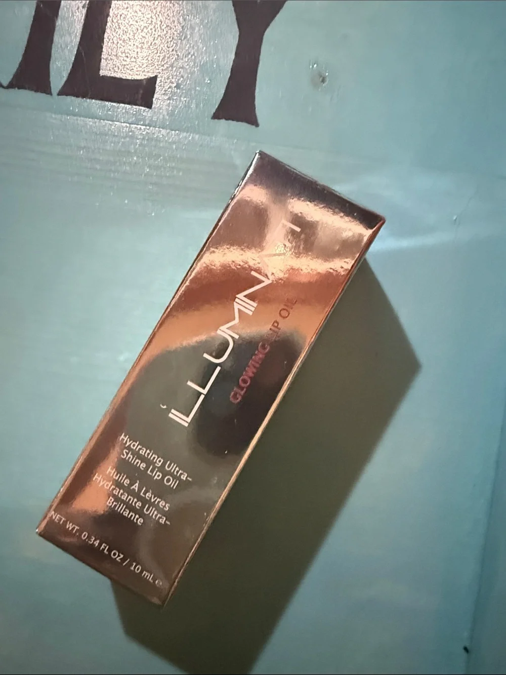 Illuminati lip oil