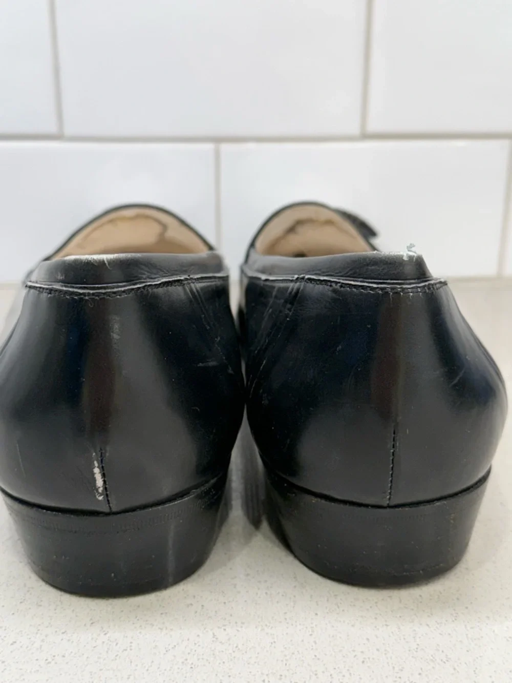 Susan Bennis/Warren Edwards tassels versatile black