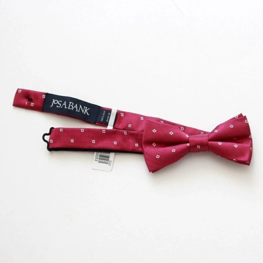 Jos A Bank Red Plaid Pre-Tied Bow Tie NWT Kids or Mens