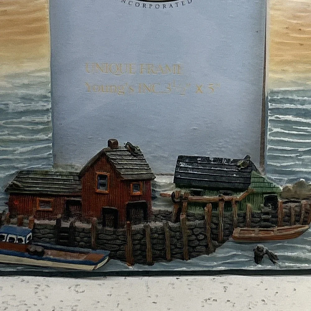 Youngs Inc Nautical Lighthouse Pier Resin Picture‎ Frame 3.5x5 Coastal