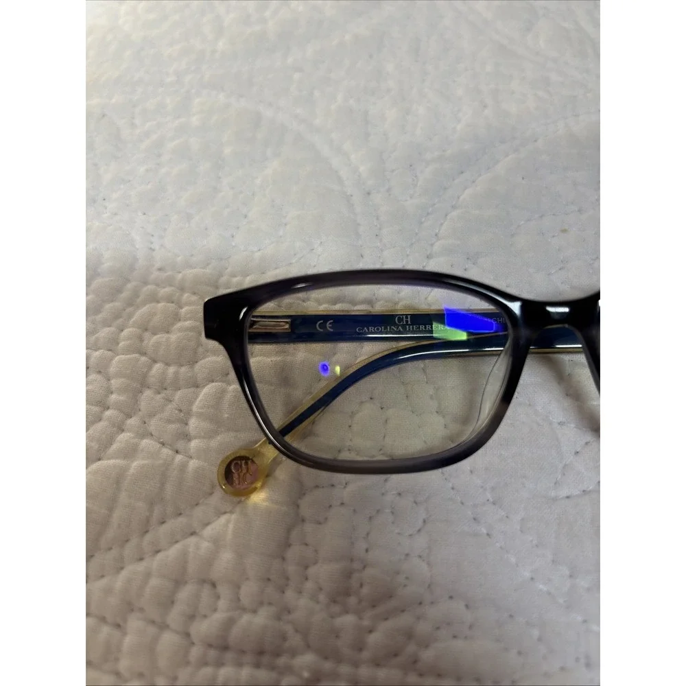 Carolina Herrera excellent preowned