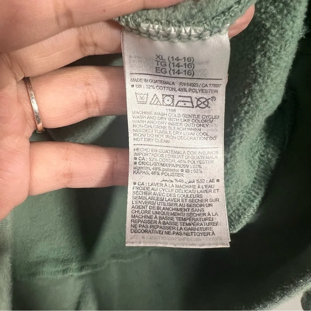 Old Navy brand old