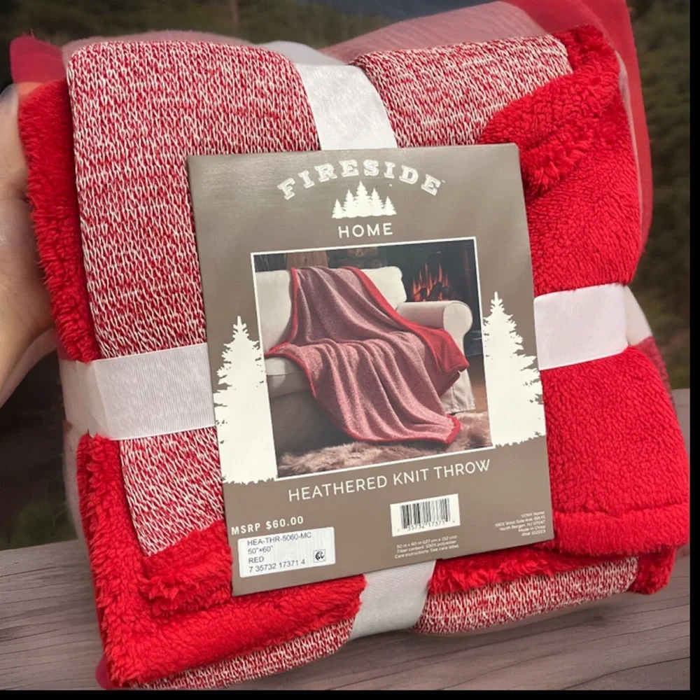 Throw blankets Heather knitted fleece Sherpa brand new