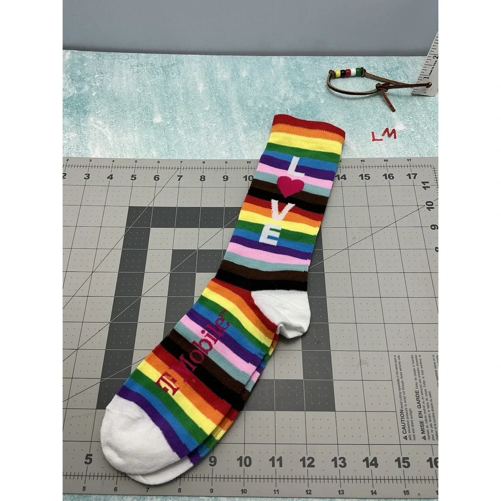 T Mobile Tuesdays Adult Size S/M Rainbow LOVE Colorful Crew Socks 1 Pair NWT‎