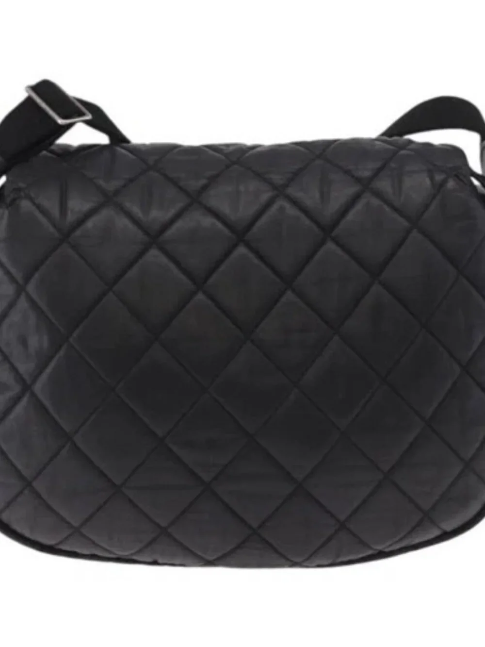 CHANEL brand	chanel color	black