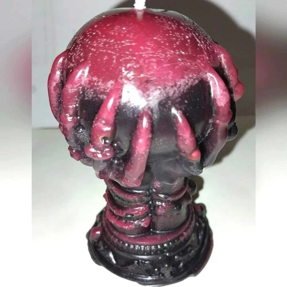 Hand crafted limited edition magic ball claw from our raging skull candle line