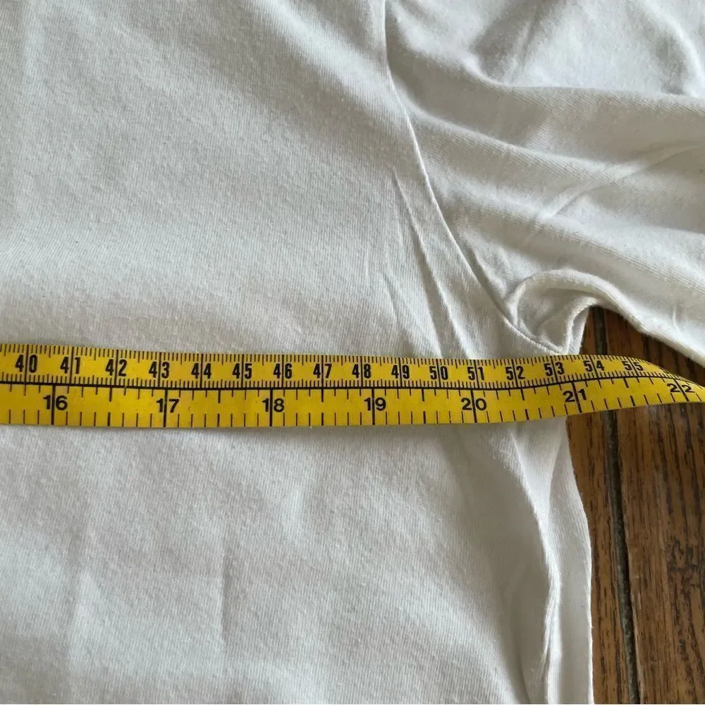Nur Der Men’s White V Neck Undershirt Cotton Size XL/ XXL Like New Long