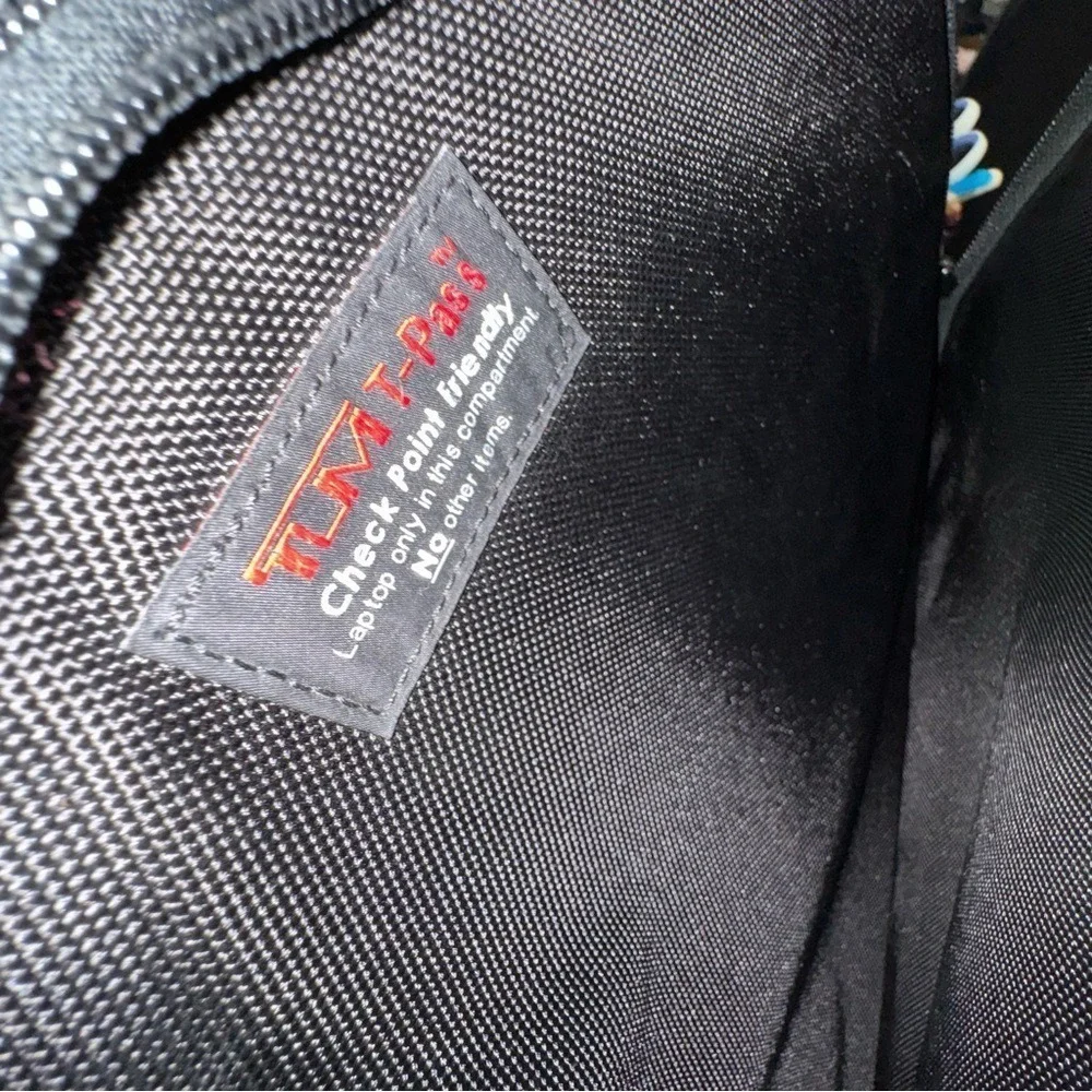 Tumi elegant briefcase