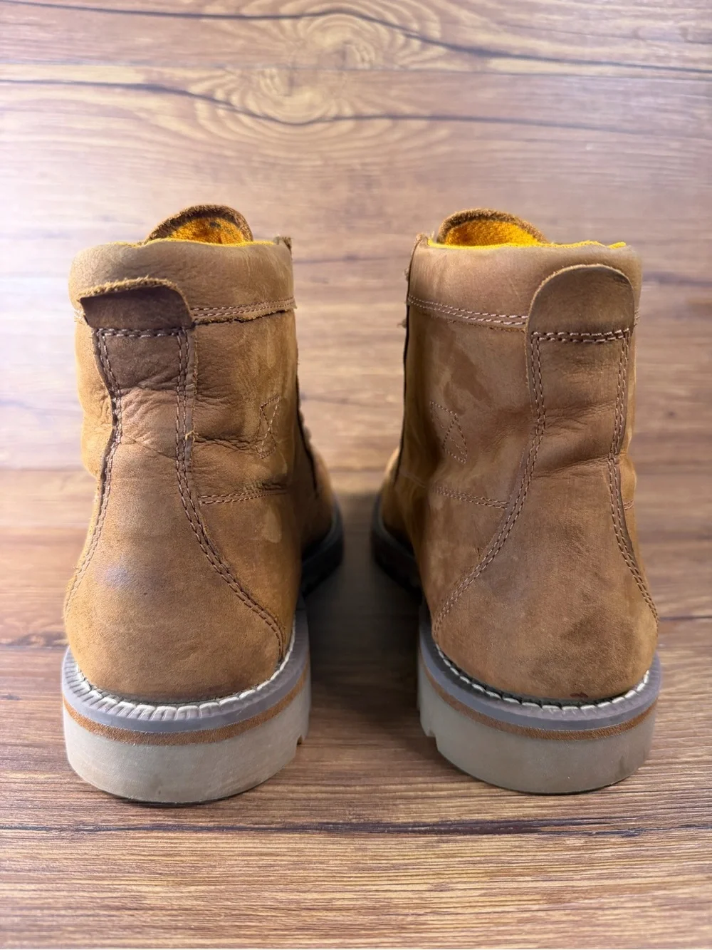 Timberland ships within