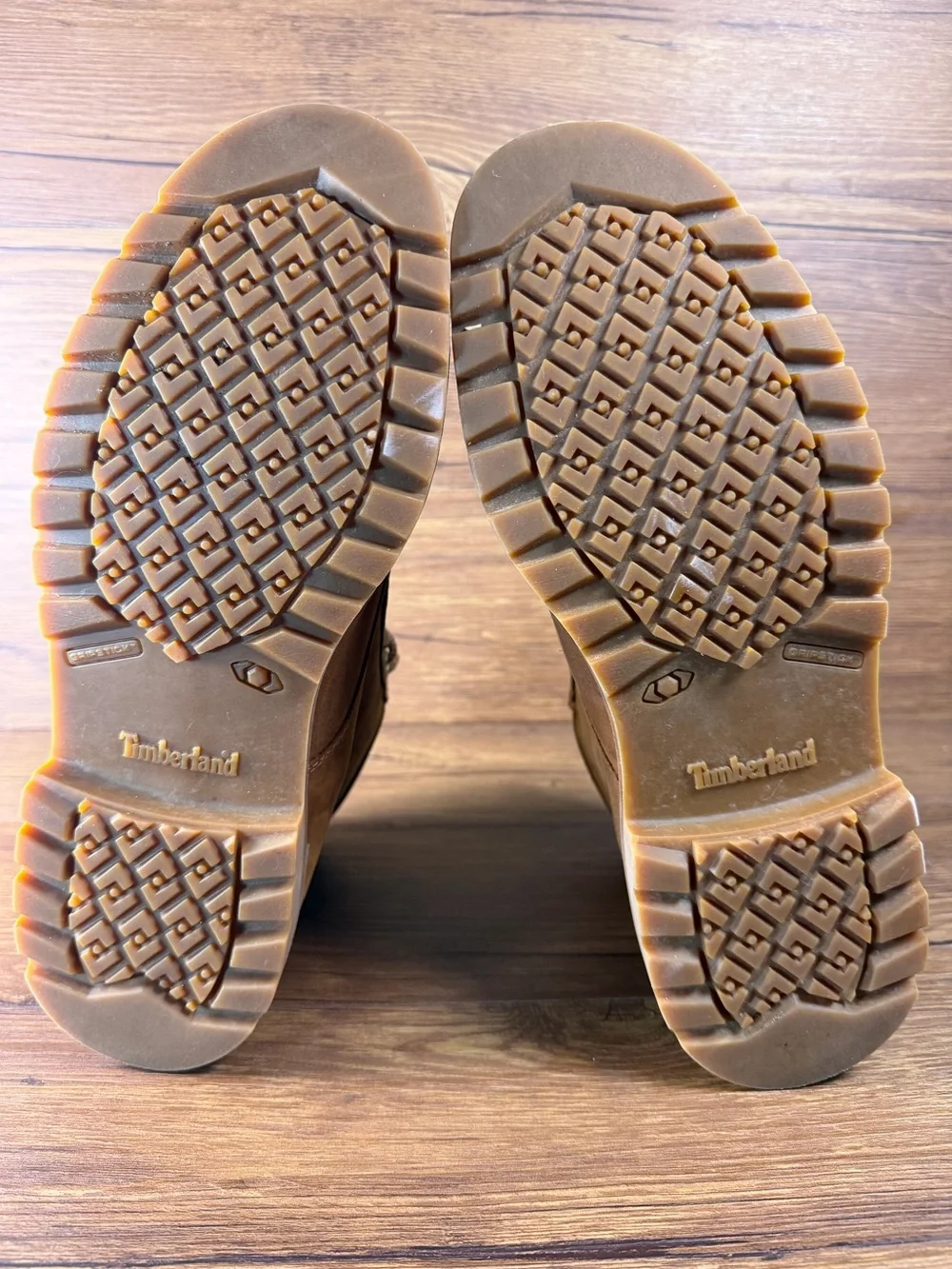 Timberland ships within