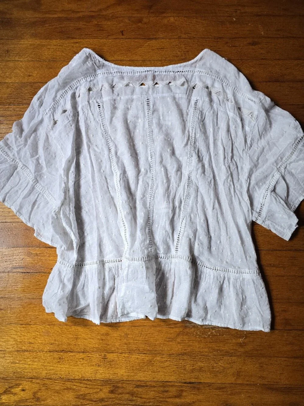 Free People White Top 100% Cotton Popover Swiss Dot Lace Ruffle Embroidered Larg