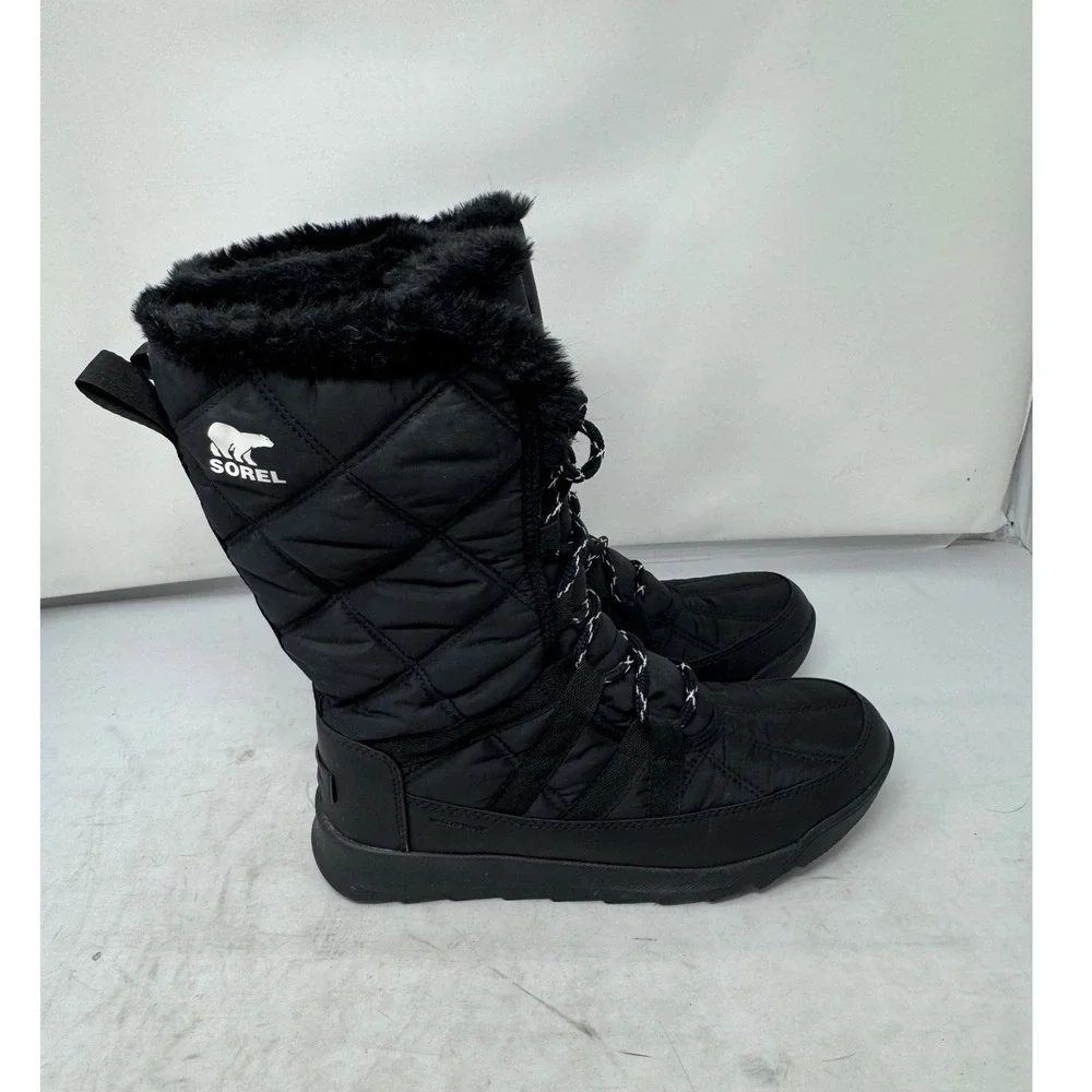 Sorel look close