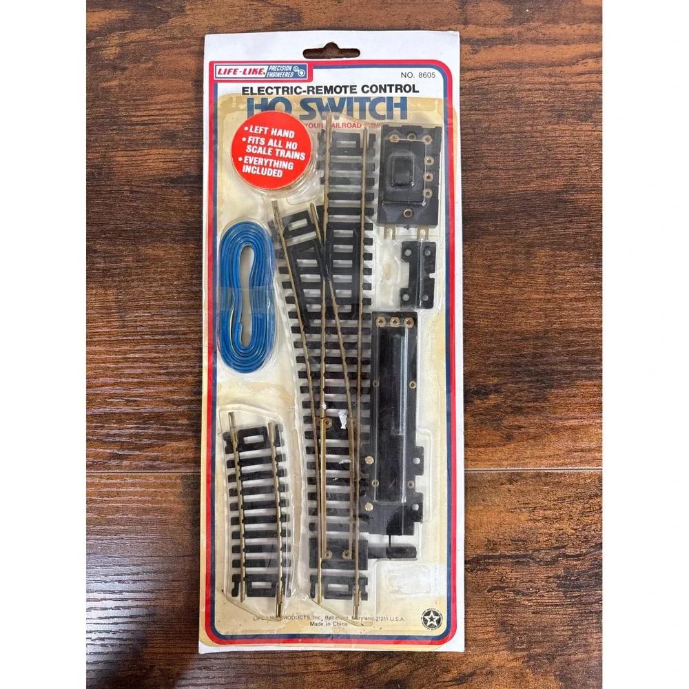 Life-Like HO Scale‎ Electric Remote Control Left Hand Switch No 8605 New Sealed