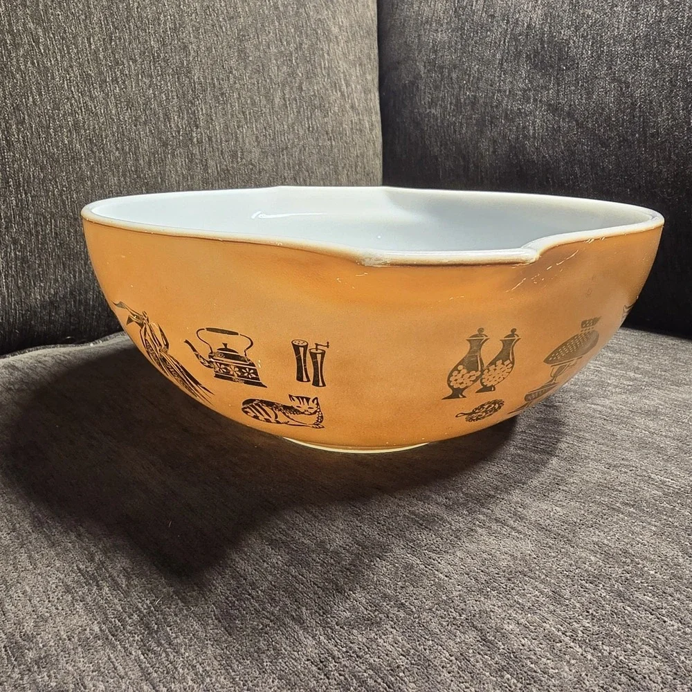 Pyrex vintage cinderella