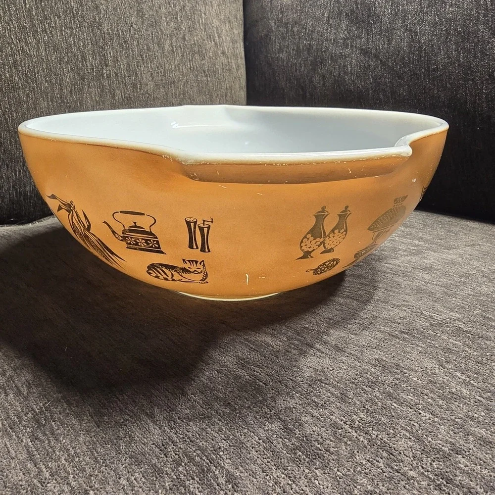 Pyrex vintage cinderella