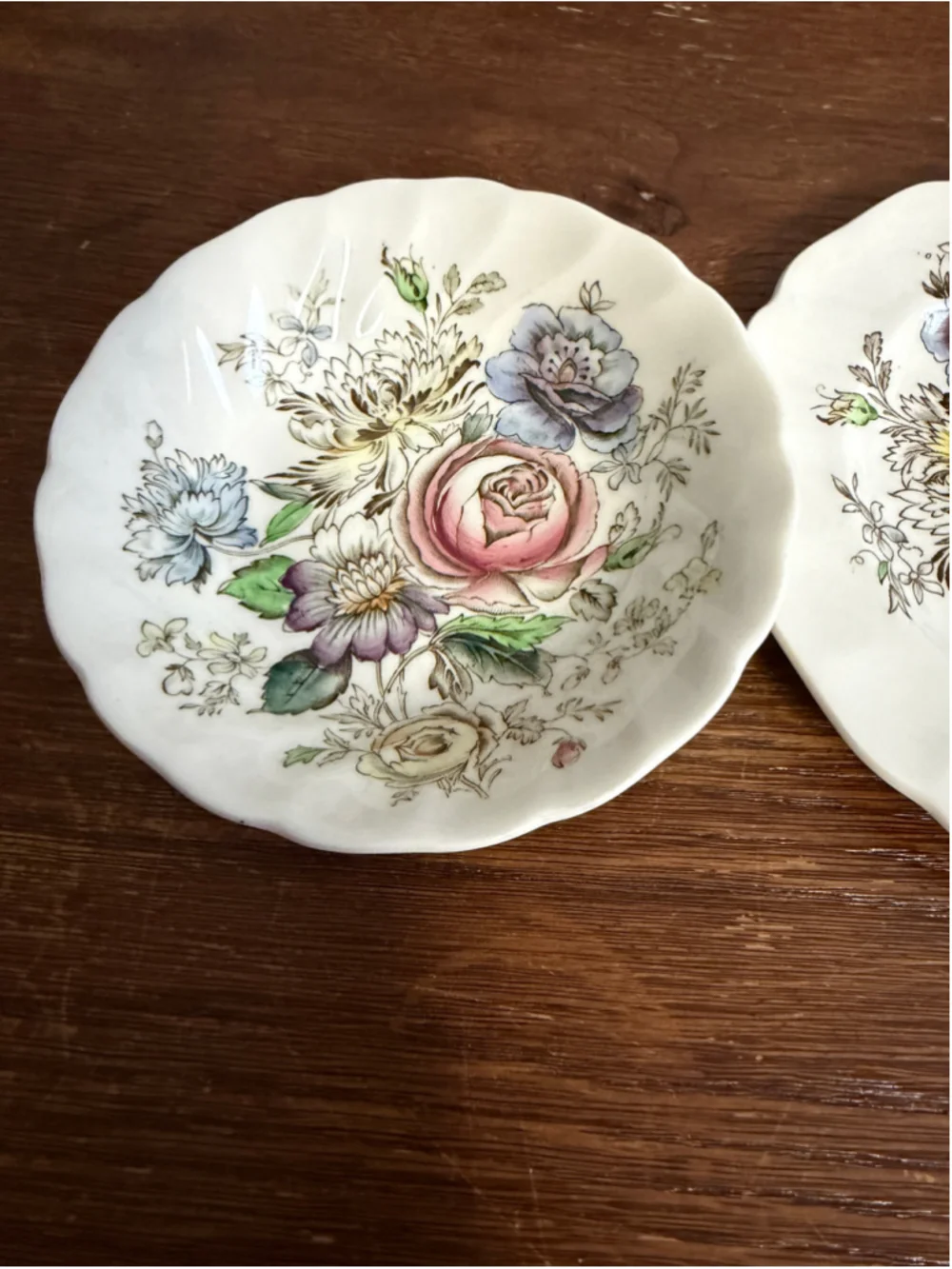 Johnson Bros beautiful vintage