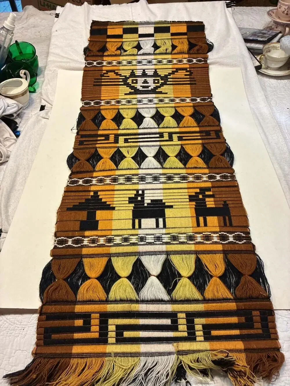Unbranded hand woven
