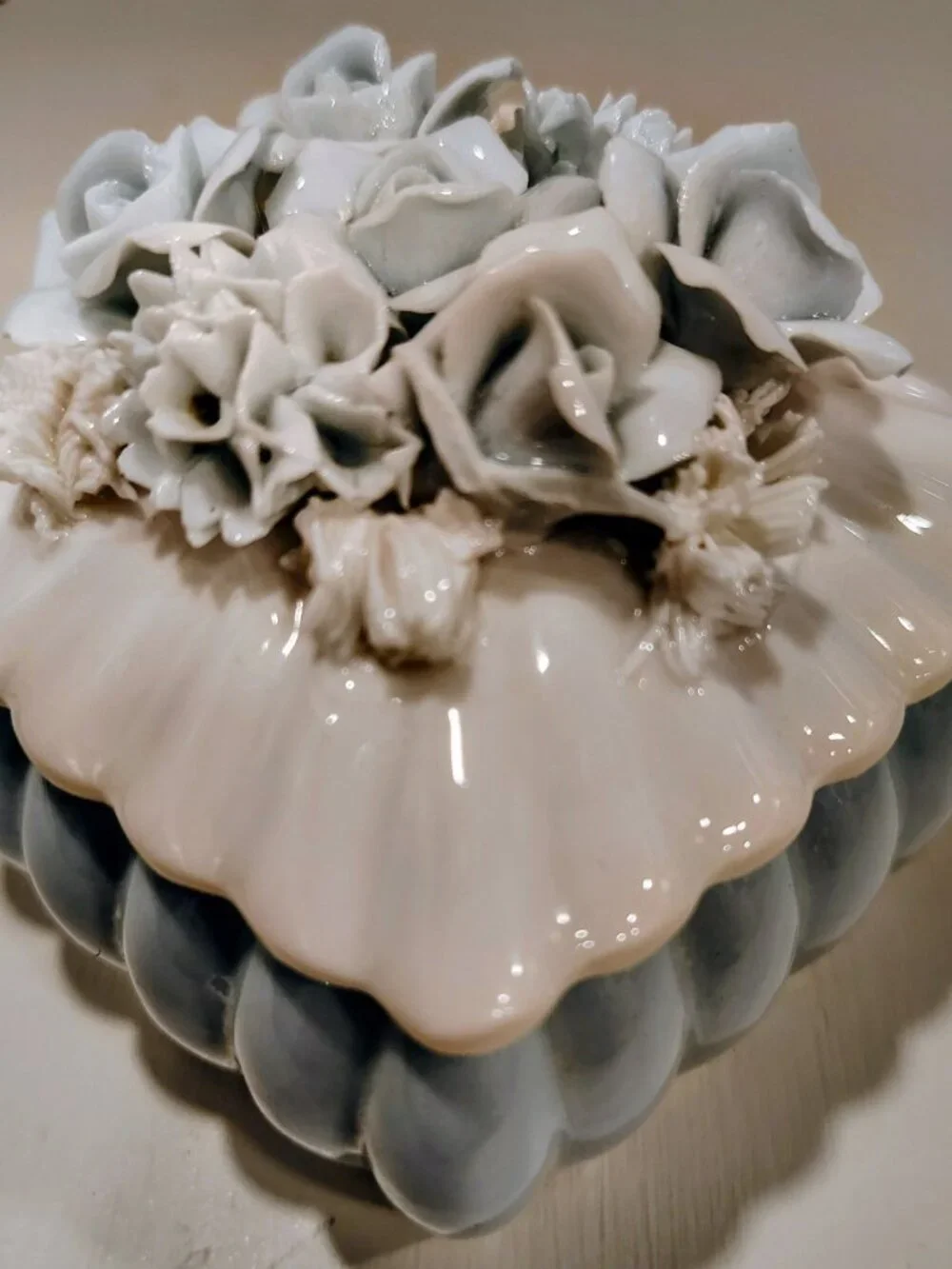 Vintage Japan Blue White Porcelain Floral Trinket Box