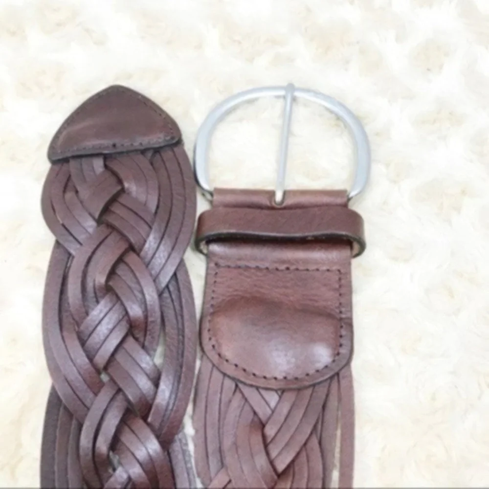 Eddie Bauer women’s genuine leather belt Size L