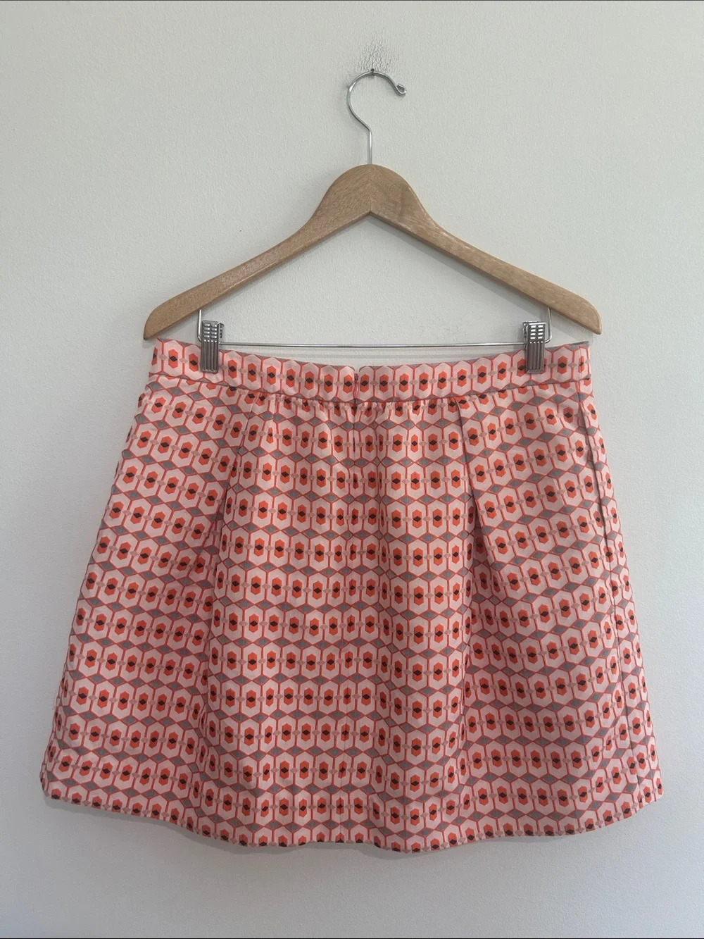 J. Crew line silhouette