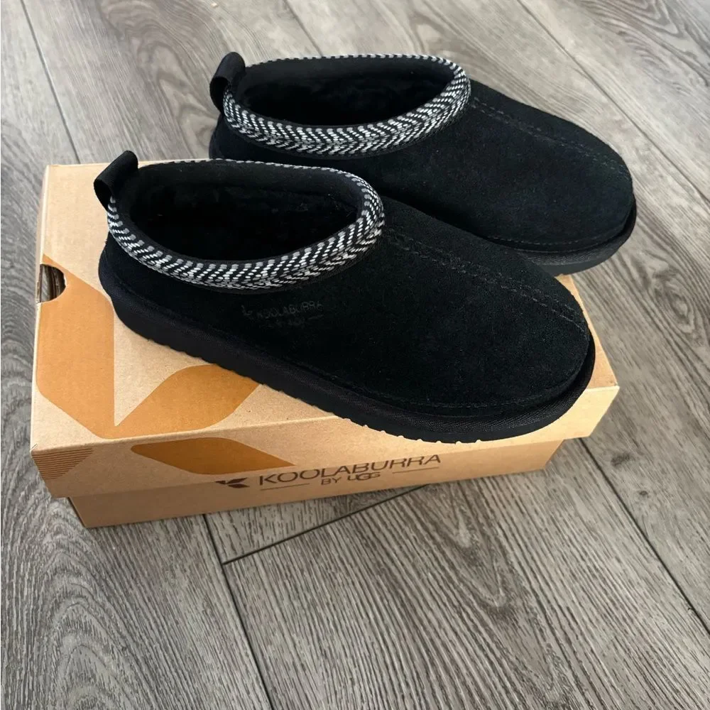 Koolaburra K Burree Black and Gray Kids Slippers