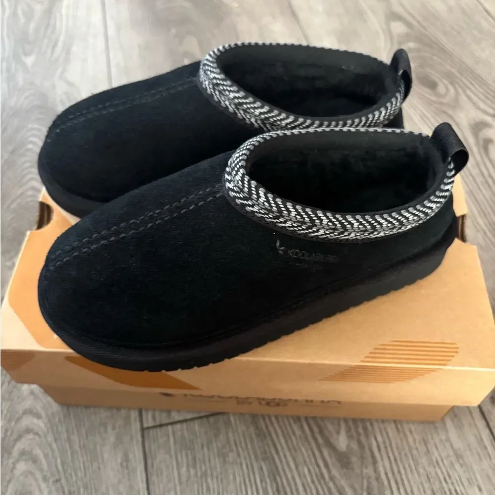 Koolaburra comfort accents slippers