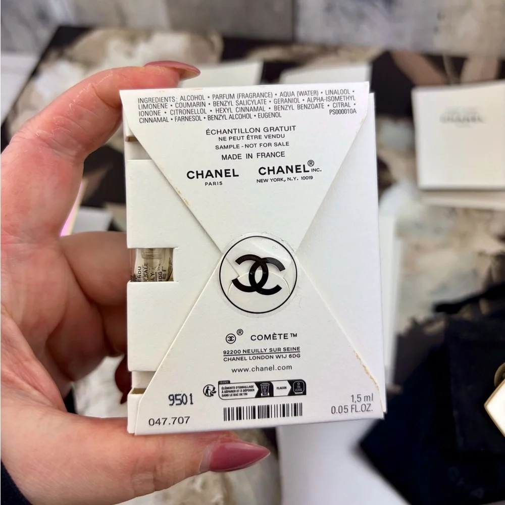 CHANEL new 11