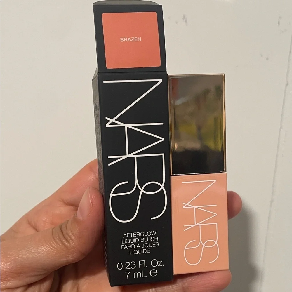 NARS afterglow liquid