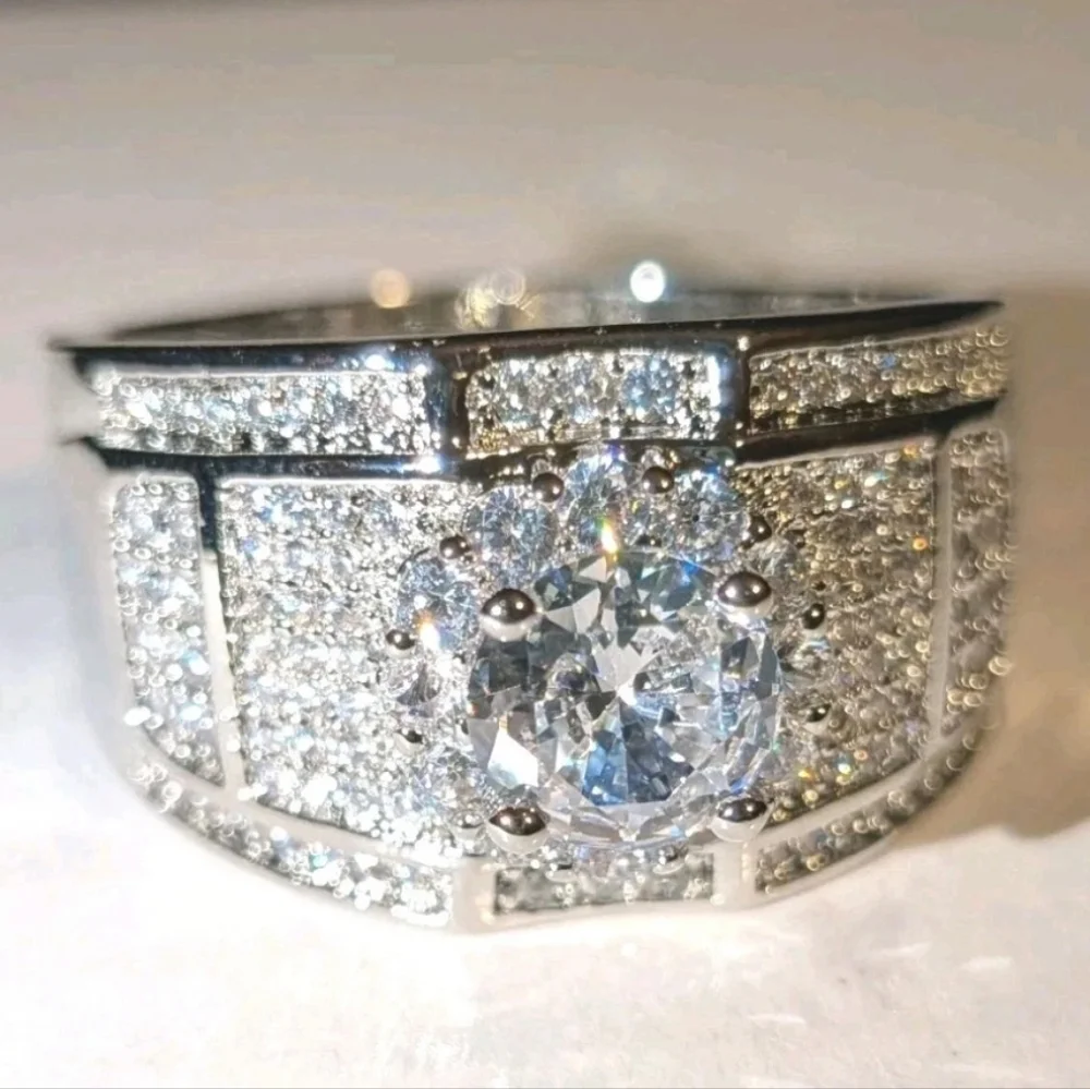 Boutique dazzling blinged