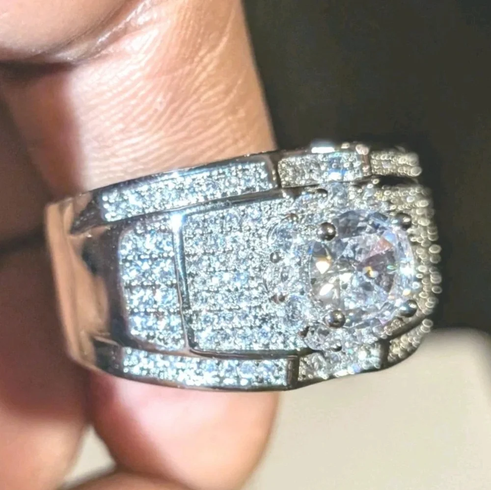 Boutique dazzling blinged