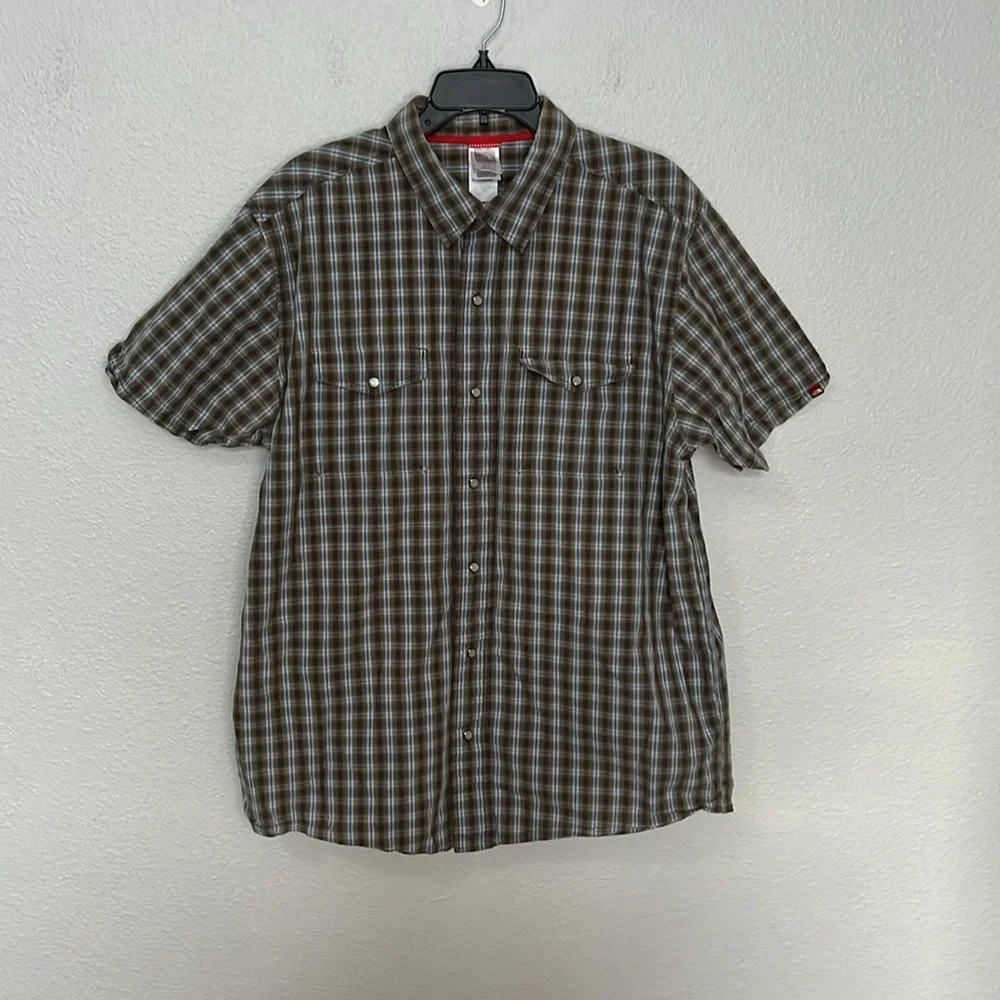 The North Face used pockets