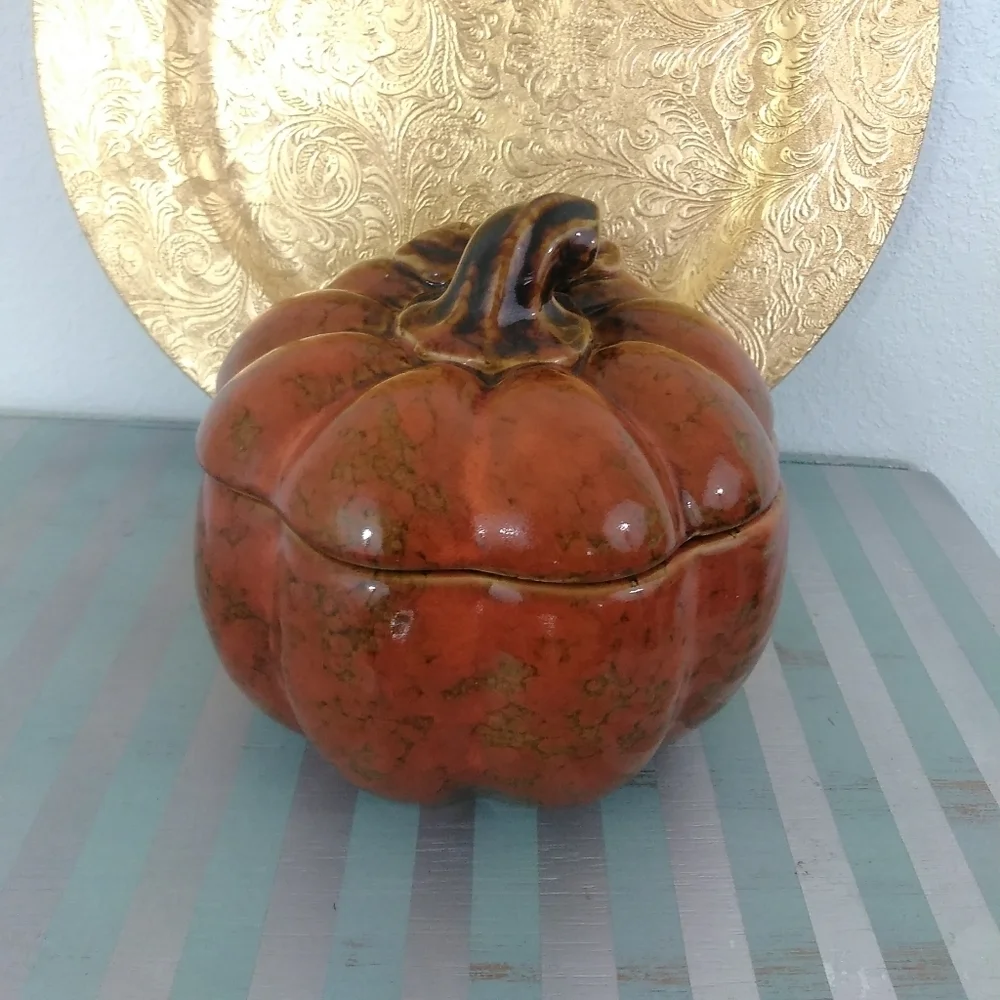 East West Distributing Co. Ceramic Glass Pumpkin Fall Decor Autumn Cookie Jar