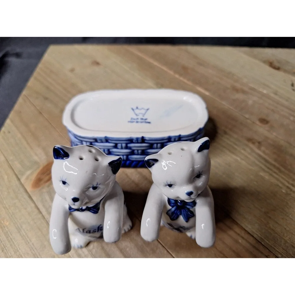 Delft Blue vintage delft